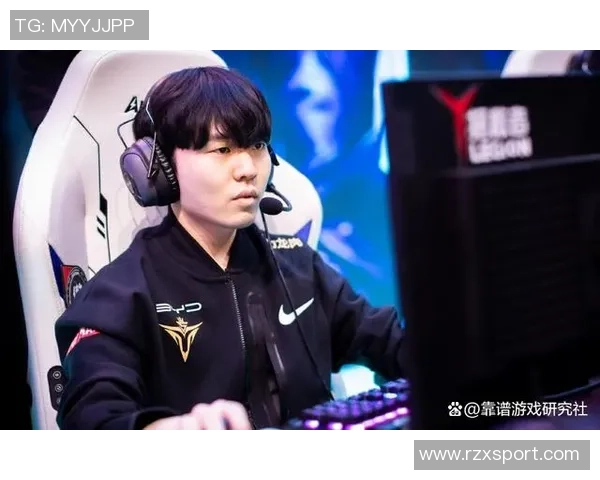 V5战队在世界大师赛中以93分稳居积分榜首位,展现强大实力 V5战队在世界大师赛中以93分稳居积分榜首位,展现强大实力